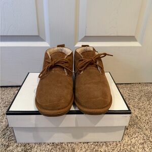 Women’s Brown Suede Lace-Up Bearpaws
